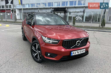 Внедорожник / Кроссовер Volvo XC40 2020 в Харькове