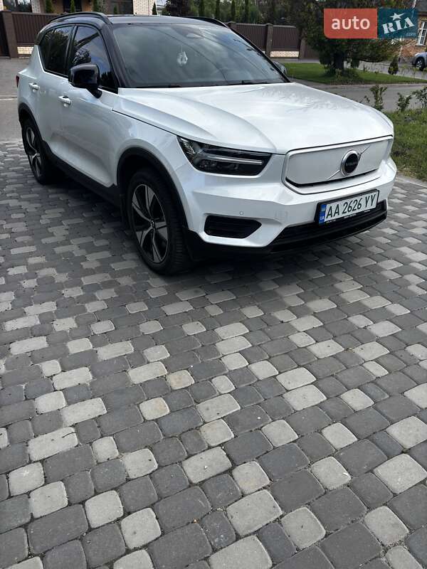 Внедорожник / Кроссовер Volvo XC40 2021 в Черкассах