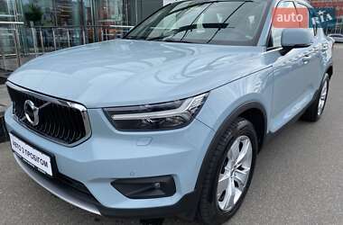Внедорожник / Кроссовер Volvo XC40 2018 в Киеве