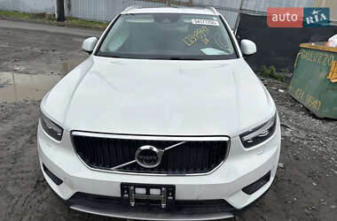 Позашляховик / Кросовер Volvo XC40 2020 в Львові