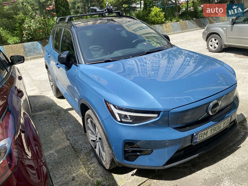 Внедорожник / Кроссовер Volvo XC40 2022 в Львове