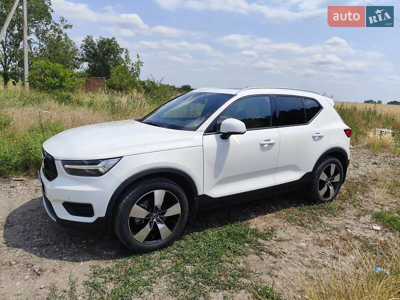 Позашляховик / Кросовер Volvo XC40 2019 в Кодимі
