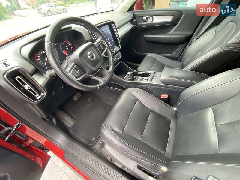 Внедорожник / Кроссовер Volvo XC40 2018 в Львове фото 15 Внедорожник / Кроссовер Volvo XC40 2018 в Львове
