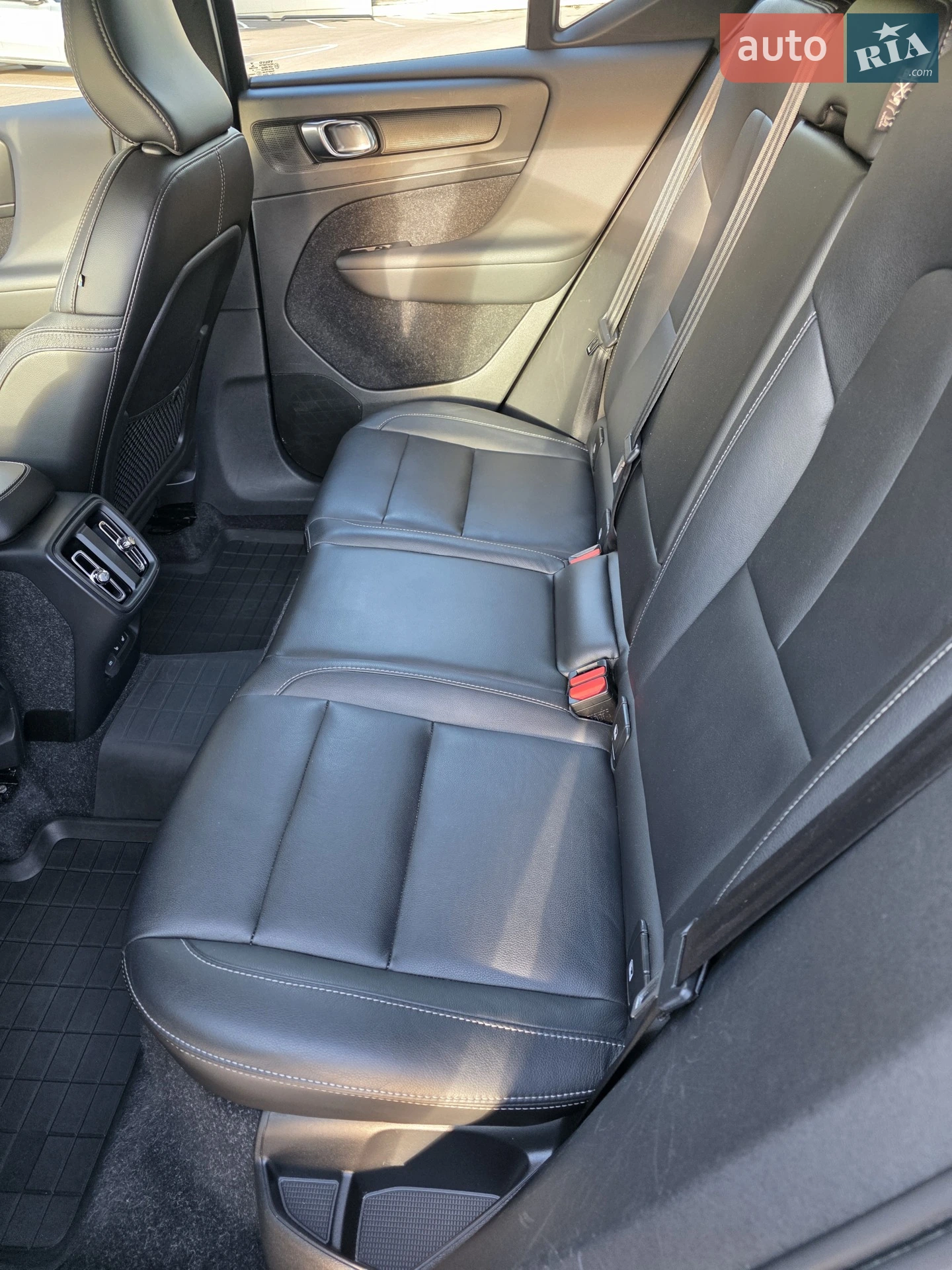 2018 Volvo XC40 - мініатюра 13