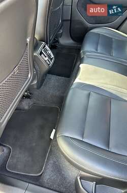 Внедорожник / Кроссовер Volvo XC40 2018 в 