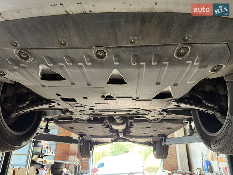 Внедорожник / Кроссовер Volvo XC40 2020 в Сумах