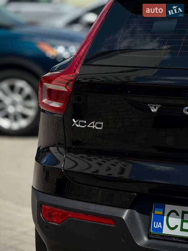 Внедорожник / Кроссовер Volvo XC40 2022 в Черновцах