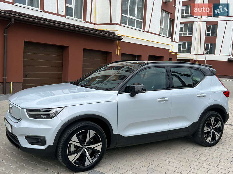 Внедорожник / Кроссовер Volvo XC40 2021 в Ивано-Франковске