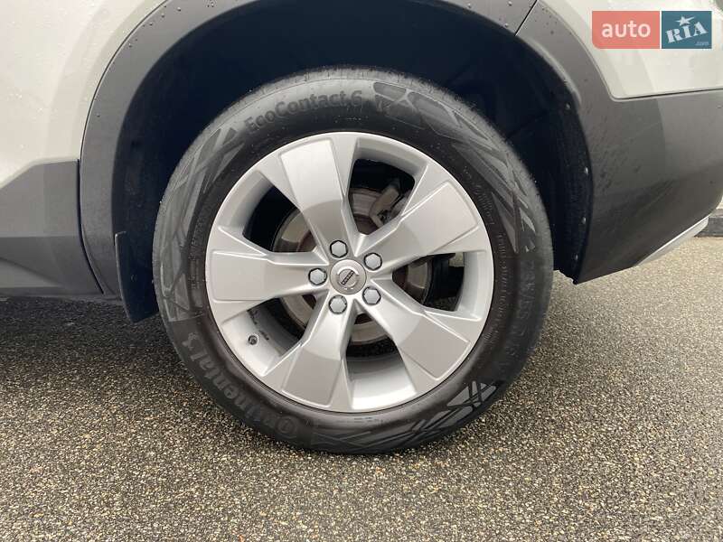 Позашляховик / Кросовер Volvo XC40 2019 в Києві фото 19 Позашляховик / Кросовер Volvo XC40 2019 в Києві
