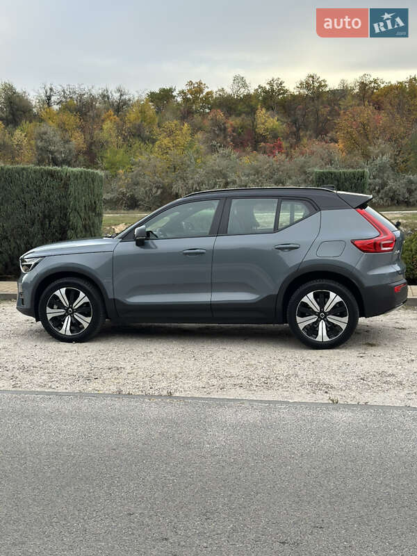 Внедорожник / Кроссовер Volvo XC40 2023 в Днепре