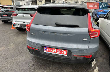 Позашляховик / Кросовер Volvo XC40 2022 в Києві