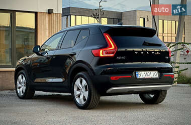 Внедорожник / Кроссовер Volvo XC40 2020 в 