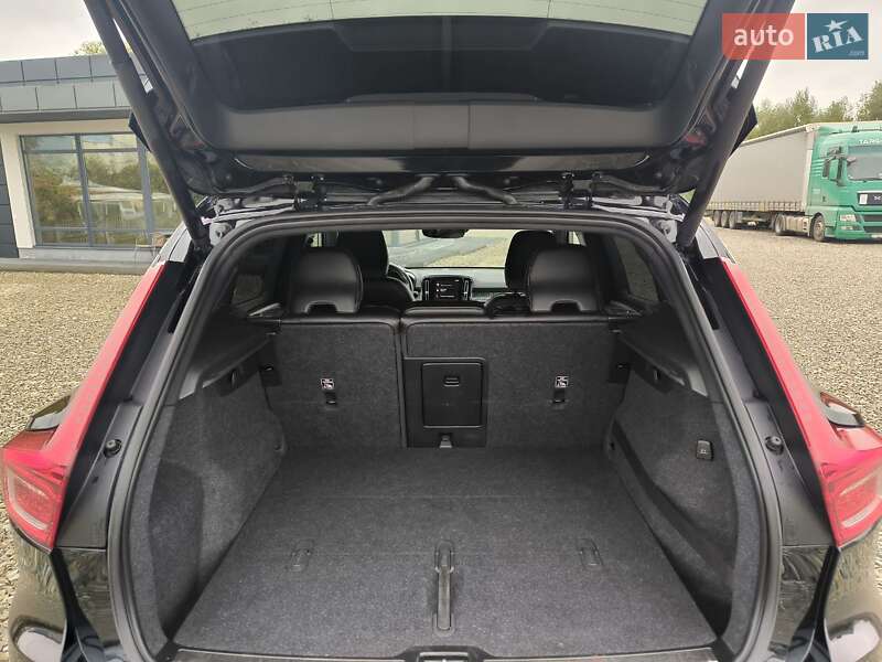 Позашляховик / Кросовер Volvo XC40 2018 в Коломиї