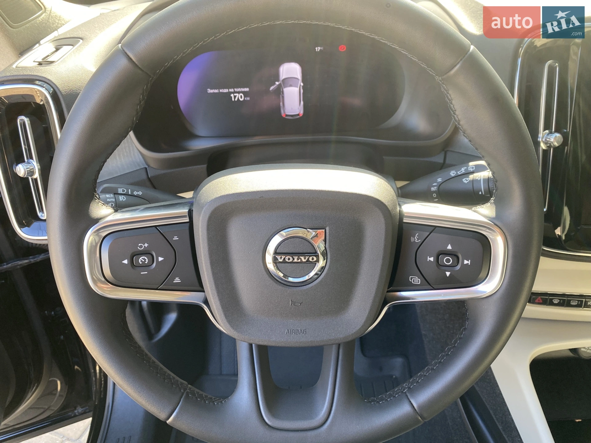 2022 Volvo XC40 - мініатюра 16