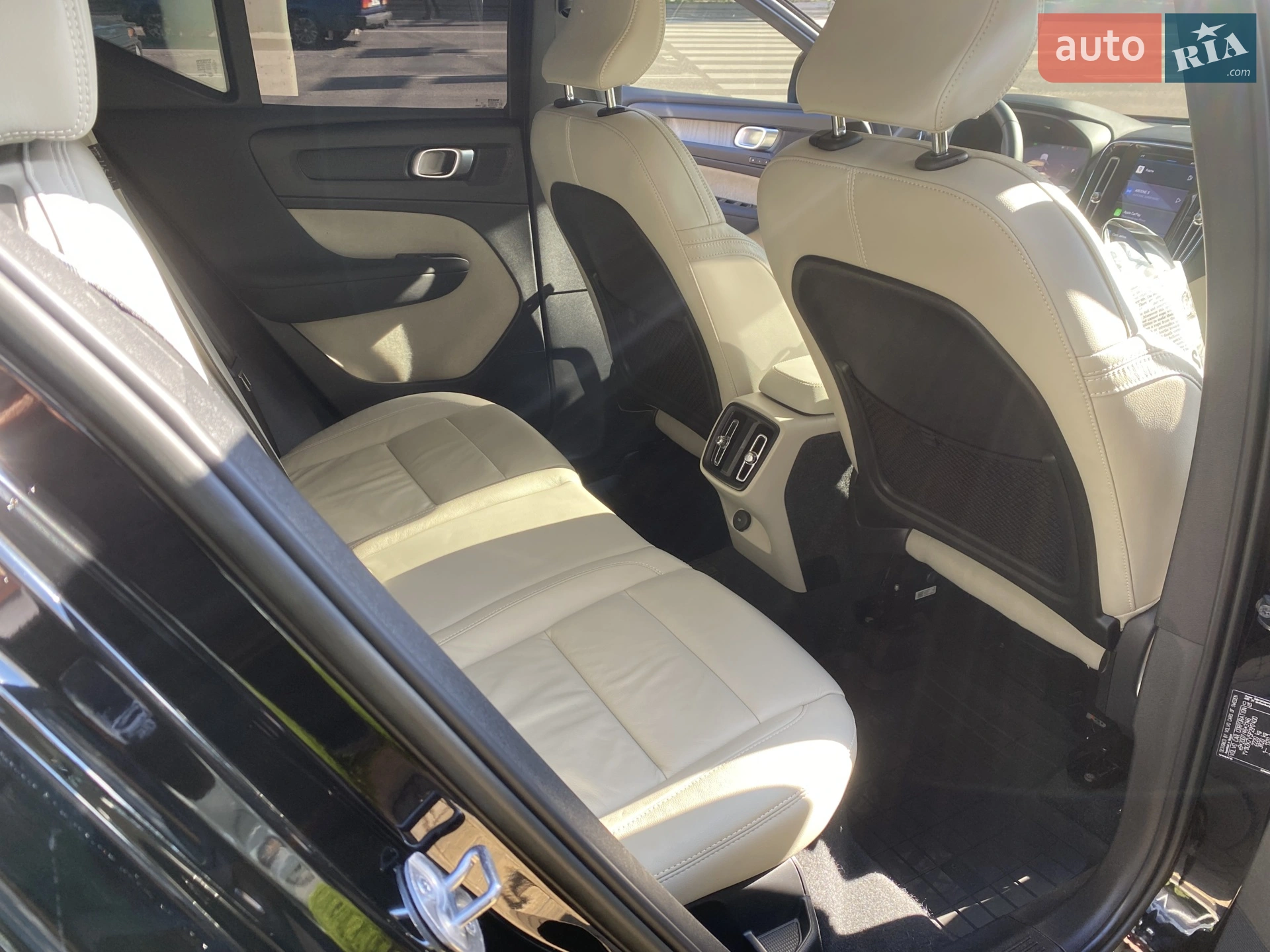 2022 Volvo XC40 - мініатюра 29