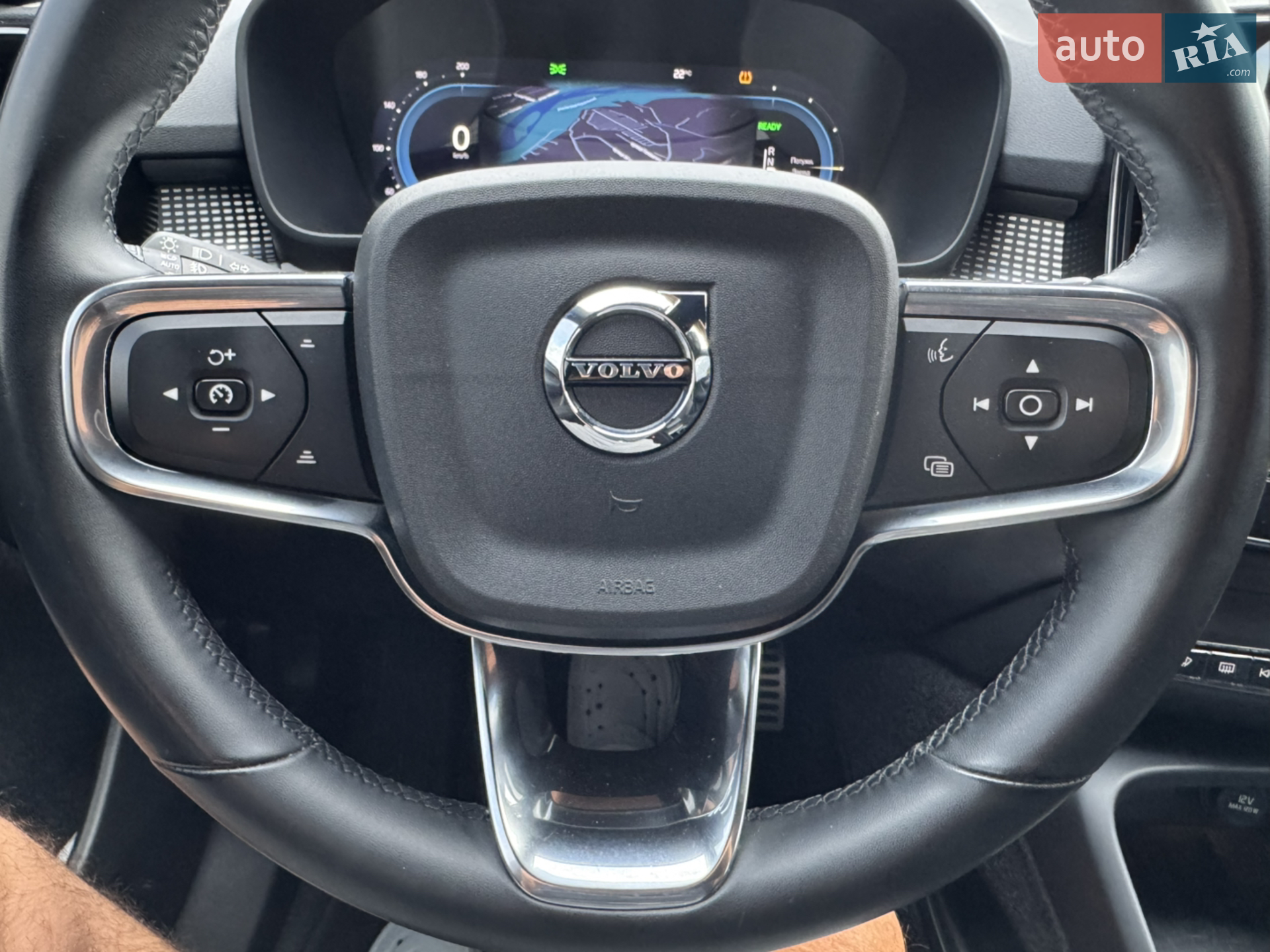2021 Volvo XC40 - мініатюра 10
