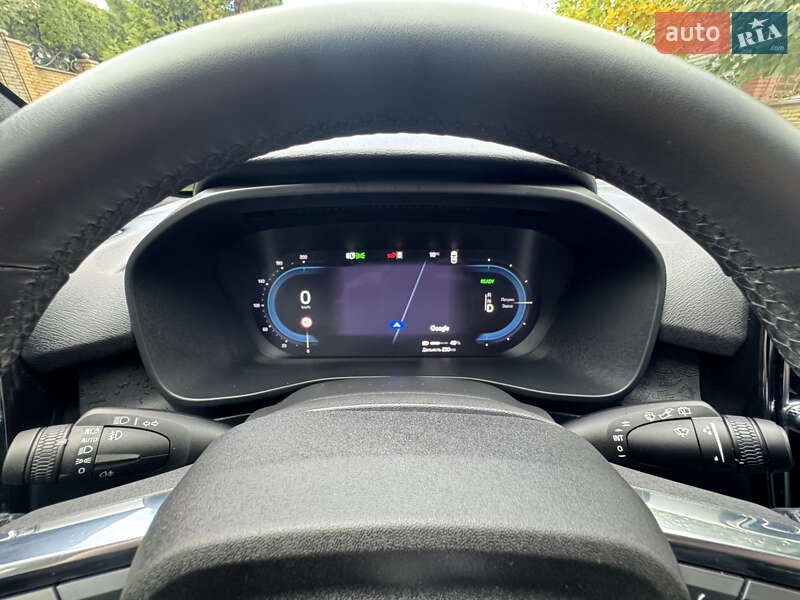Позашляховик / Кросовер Volvo XC40 2024 в Рівному фото 33 Позашляховик / Кросовер Volvo XC40 2024 в Рівному