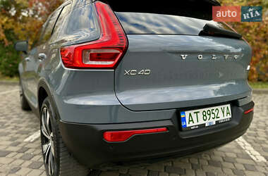 Внедорожник / Кроссовер Volvo XC40 2021 в 