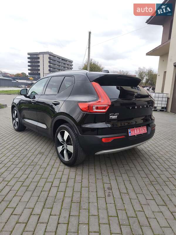Внедорожник / Кроссовер Volvo XC40 2019 в Львове