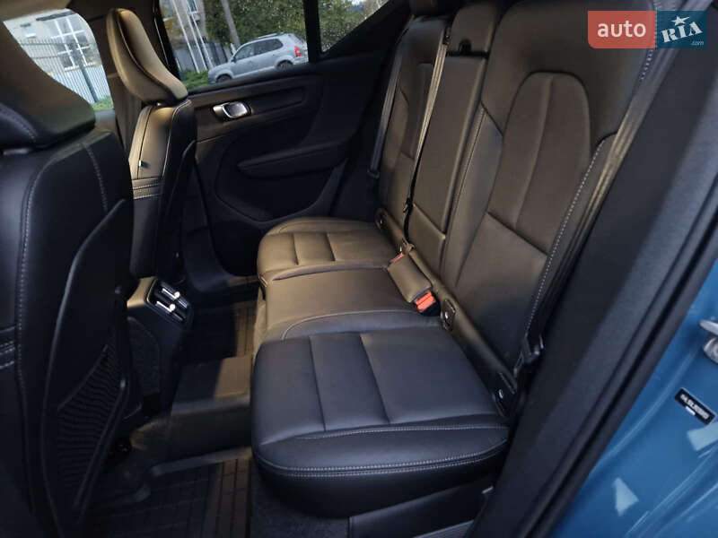 Позашляховик / Кросовер Volvo XC40 2024 в Сумах фото 10 Позашляховик / Кросовер Volvo XC40 2024 в Сумах