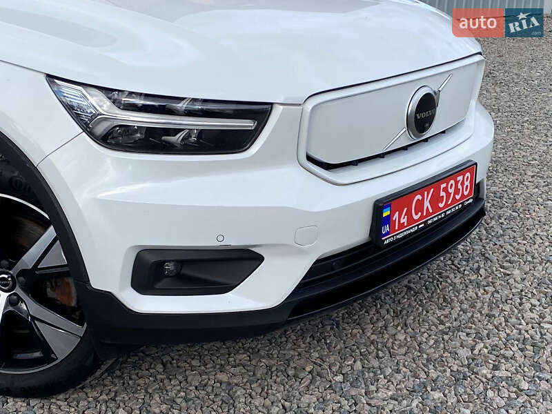 Внедорожник / Кроссовер Volvo XC40 2021 в Самборе