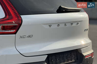 Позашляховик / Кросовер Volvo XC40 2018 в  фото 19 Позашляховик / Кросовер Volvo XC40 2018 в