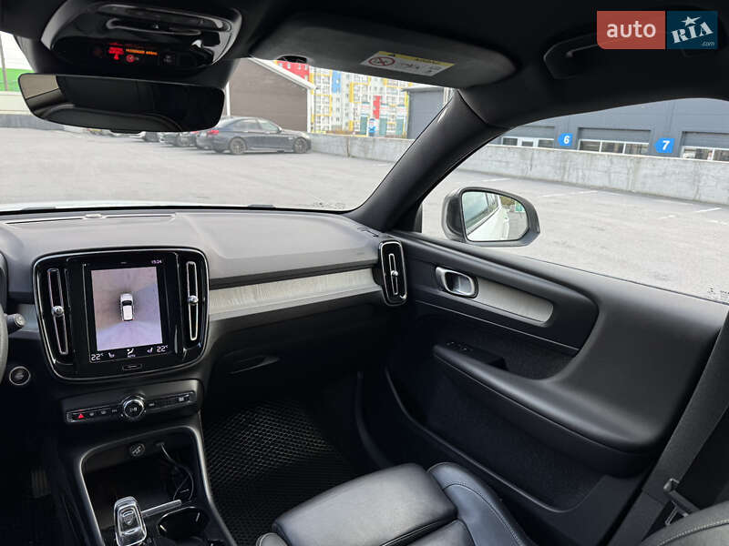Внедорожник / Кроссовер Volvo XC40 2018 в Виннице фото 42 Внедорожник / Кроссовер Volvo XC40 2018 в Виннице