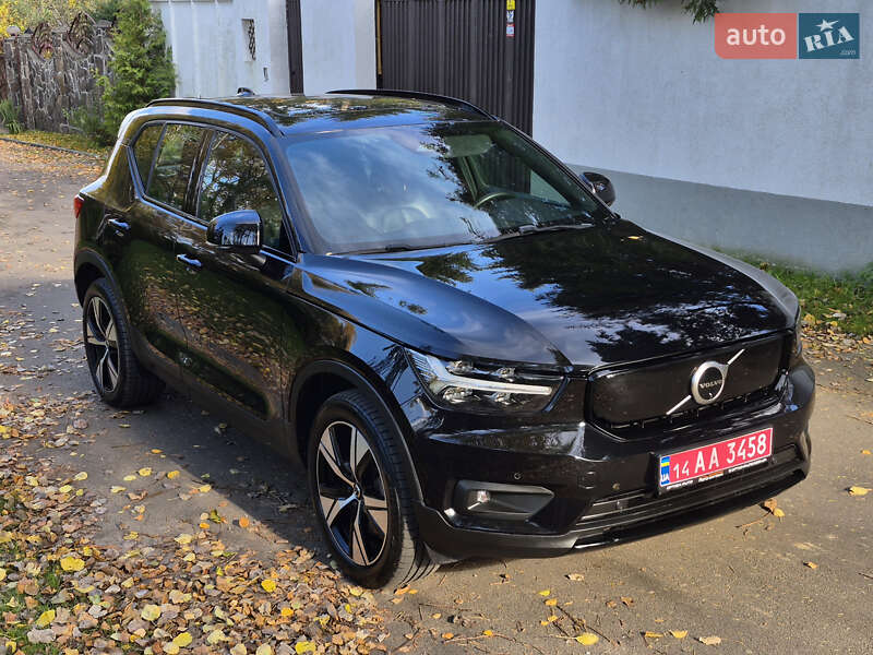 Позашляховик / Кросовер Volvo XC40 2021 в Львові