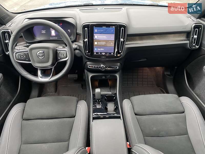 Внедорожник / Кроссовер Volvo XC40 2023 в Киеве фото 21 Внедорожник / Кроссовер Volvo XC40 2023 в Киеве