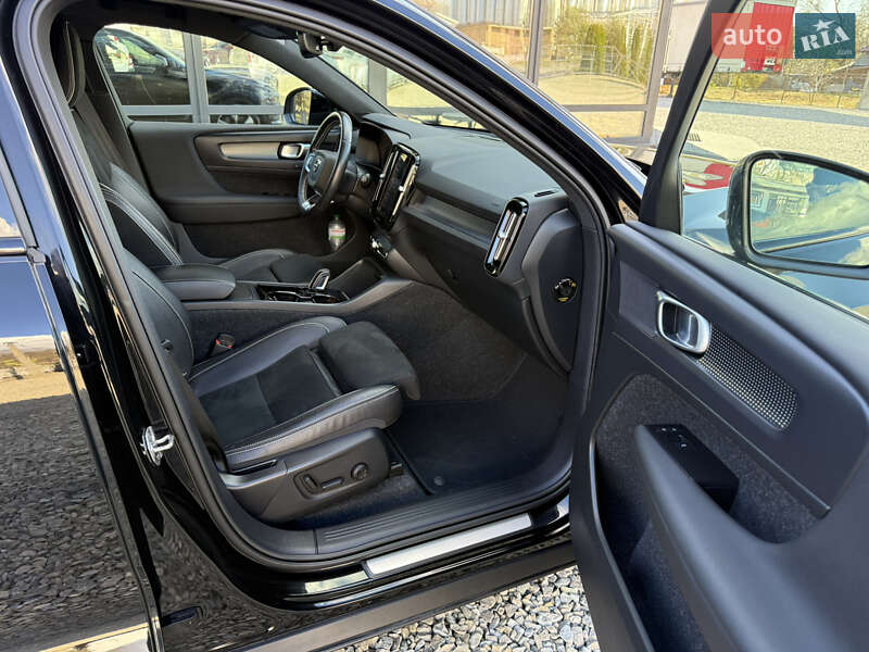 Внедорожник / Кроссовер Volvo XC40 2020 в Коломые