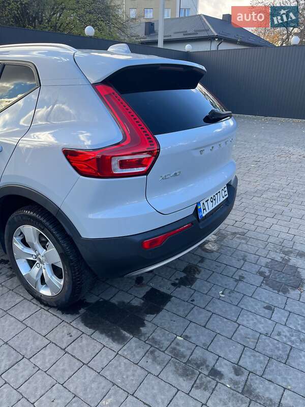 Внедорожник / Кроссовер Volvo XC40 2020 в Ивано-Франковске