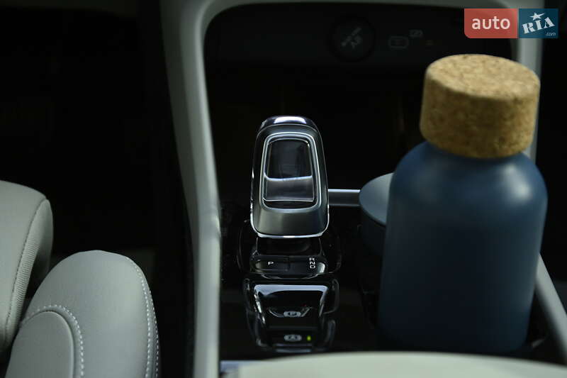 Позашляховик / Кросовер Volvo XC40 2024 в Бердичеві