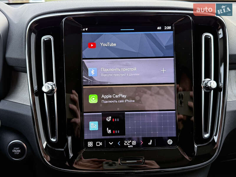 Внедорожник / Кроссовер Volvo XC40 2024 в Киеве