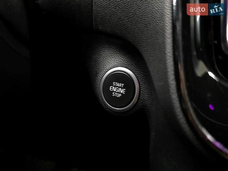 Позашляховик / Кросовер Volvo XC40 2019 в Миколаєві