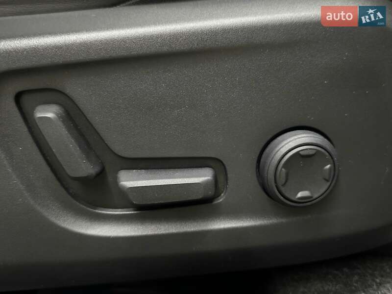 Позашляховик / Кросовер Volvo XC40 2019 в Миколаєві