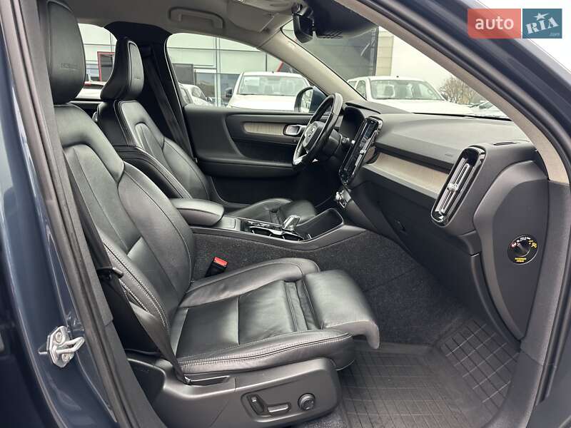 Внедорожник / Кроссовер Volvo XC40 2019 в Киеве фото 35 Внедорожник / Кроссовер Volvo XC40 2019 в Киеве