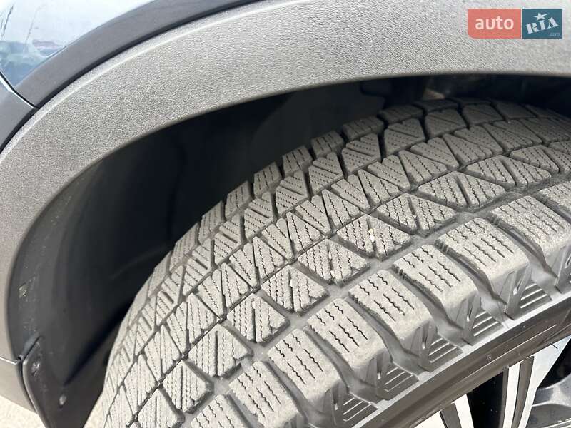 Внедорожник / Кроссовер Volvo XC40 2019 в Киеве фото 15 Внедорожник / Кроссовер Volvo XC40 2019 в Киеве