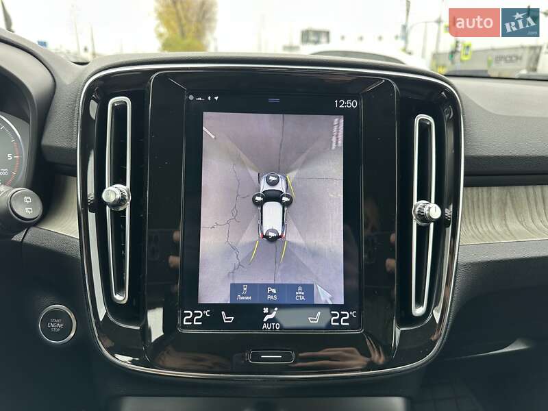 Внедорожник / Кроссовер Volvo XC40 2019 в Киеве фото 26 Внедорожник / Кроссовер Volvo XC40 2019 в Киеве