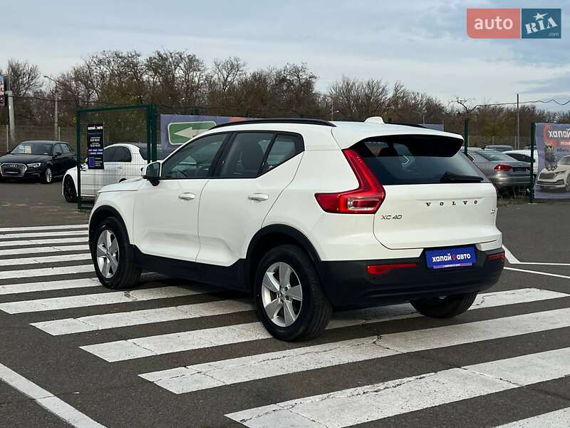 Позашляховик / Кросовер Volvo XC40 2018 в Одесі фото 7 Позашляховик / Кросовер Volvo XC40 2018 в Одесі