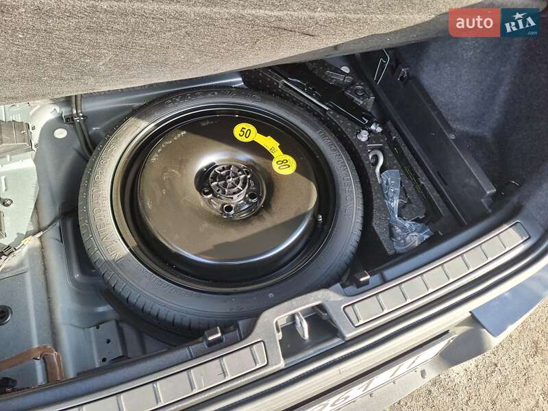 Позашляховик / Кросовер Volvo XC40 2024 в Полтаві