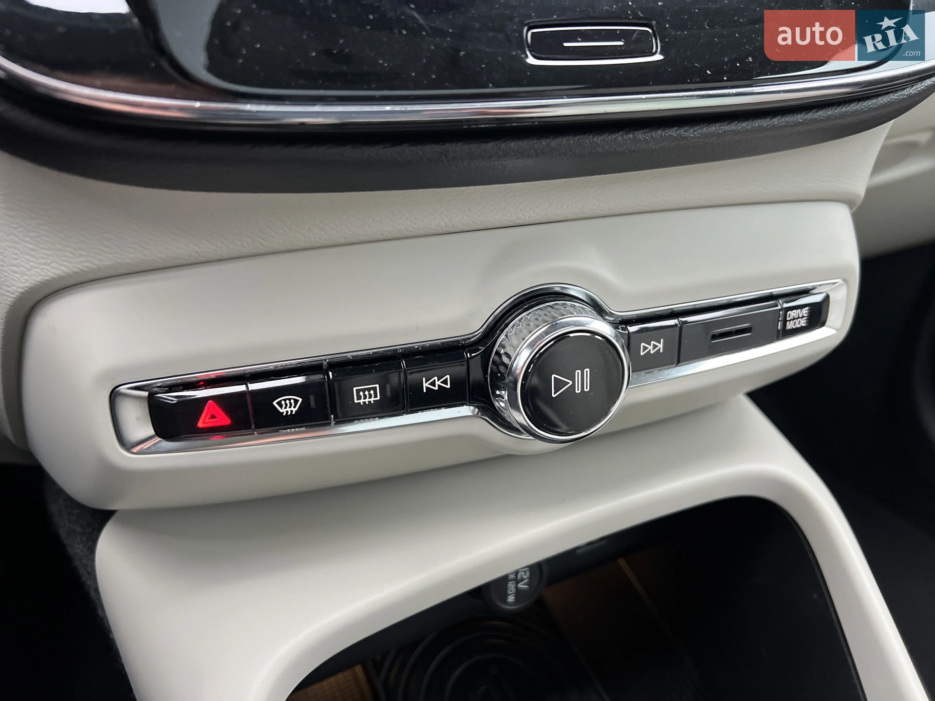 2018 Volvo XC40 - мініатюра 32