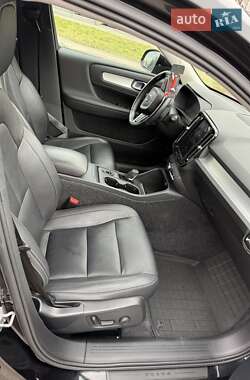 Внедорожник / Кроссовер Volvo XC40 2019 в Львове фото 15 Внедорожник / Кроссовер Volvo XC40 2019 в Львове