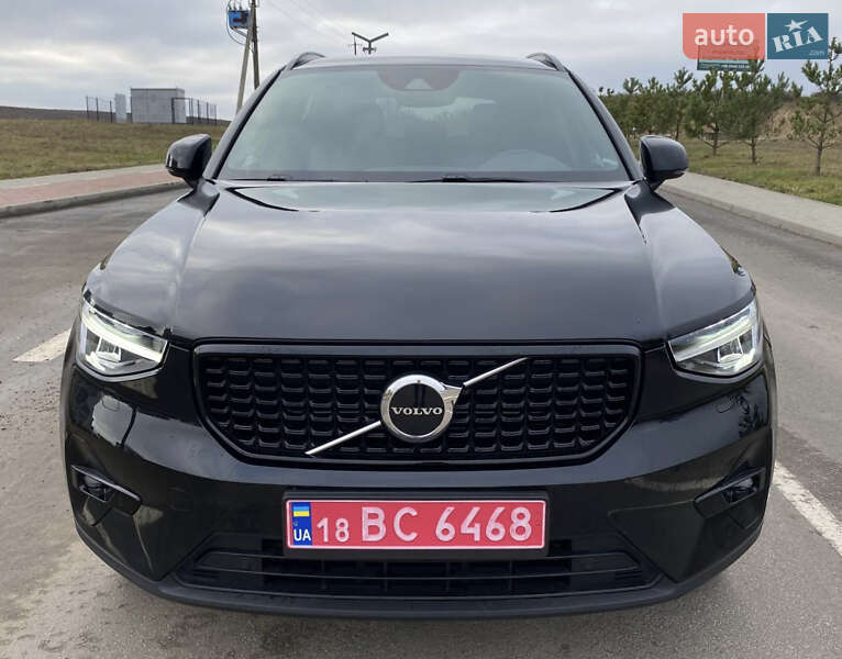 Внедорожник / Кроссовер Volvo XC40 2023 в Ровно фото 7 Внедорожник / Кроссовер Volvo XC40 2023 в Ровно