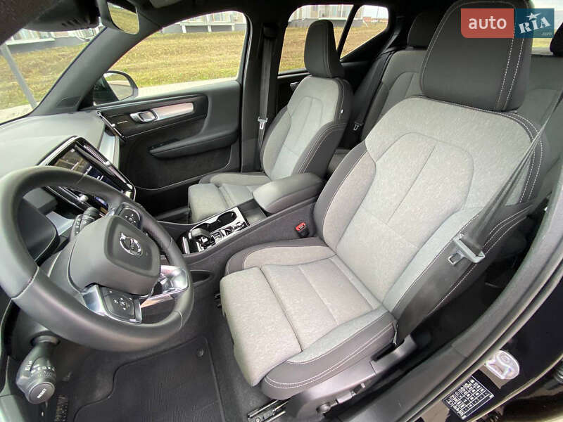 Внедорожник / Кроссовер Volvo XC40 2023 в Ровно фото 19 Внедорожник / Кроссовер Volvo XC40 2023 в Ровно