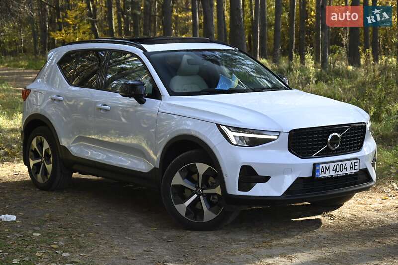 Внедорожник / Кроссовер Volvo XC40 2024 в Бердичеве фото 4 Внедорожник / Кроссовер Volvo XC40 2024 в Бердичеве