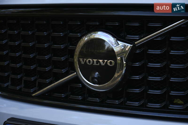 Внедорожник / Кроссовер Volvo XC40 2024 в Бердичеве фото 6 Внедорожник / Кроссовер Volvo XC40 2024 в Бердичеве