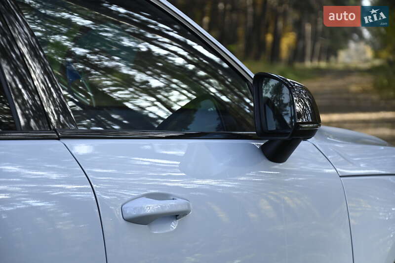 Внедорожник / Кроссовер Volvo XC40 2024 в Бердичеве фото 30 Внедорожник / Кроссовер Volvo XC40 2024 в Бердичеве