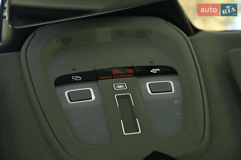 Внедорожник / Кроссовер Volvo XC40 2024 в Бердичеве фото 65 Внедорожник / Кроссовер Volvo XC40 2024 в Бердичеве