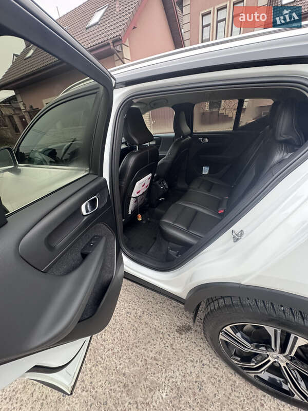 Позашляховик / Кросовер Volvo XC40 2018 в Києві