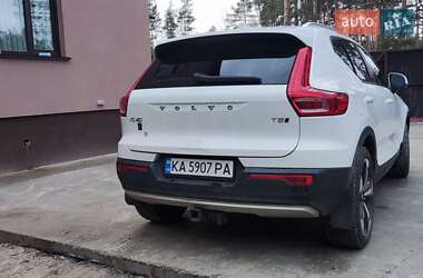 Позашляховик / Кросовер Volvo XC40 2019 в Києві
